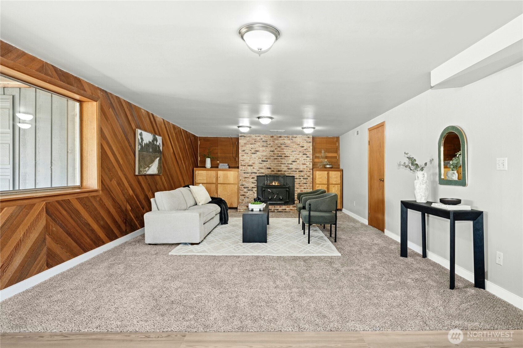 1410 Swallow Lane NW