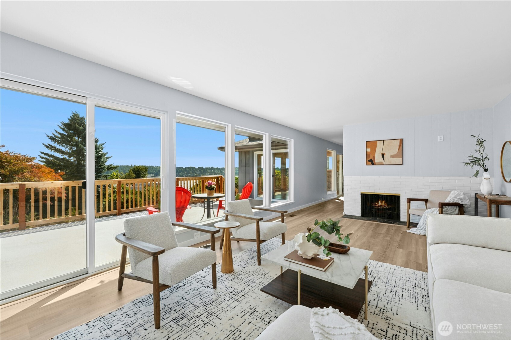 1410 Swallow Lane NW