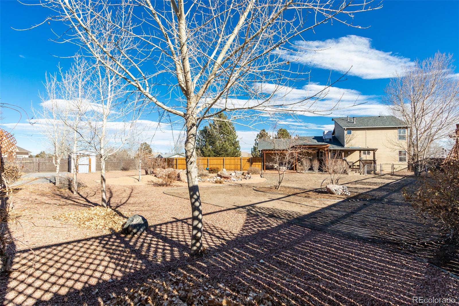 138 E Hahns Peak Avenue