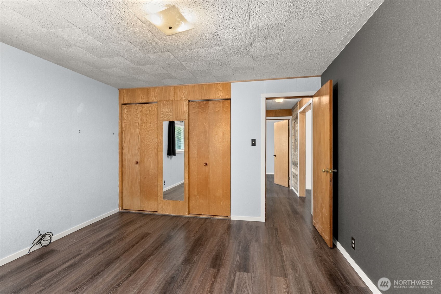 453 W Elma Hicklin Road