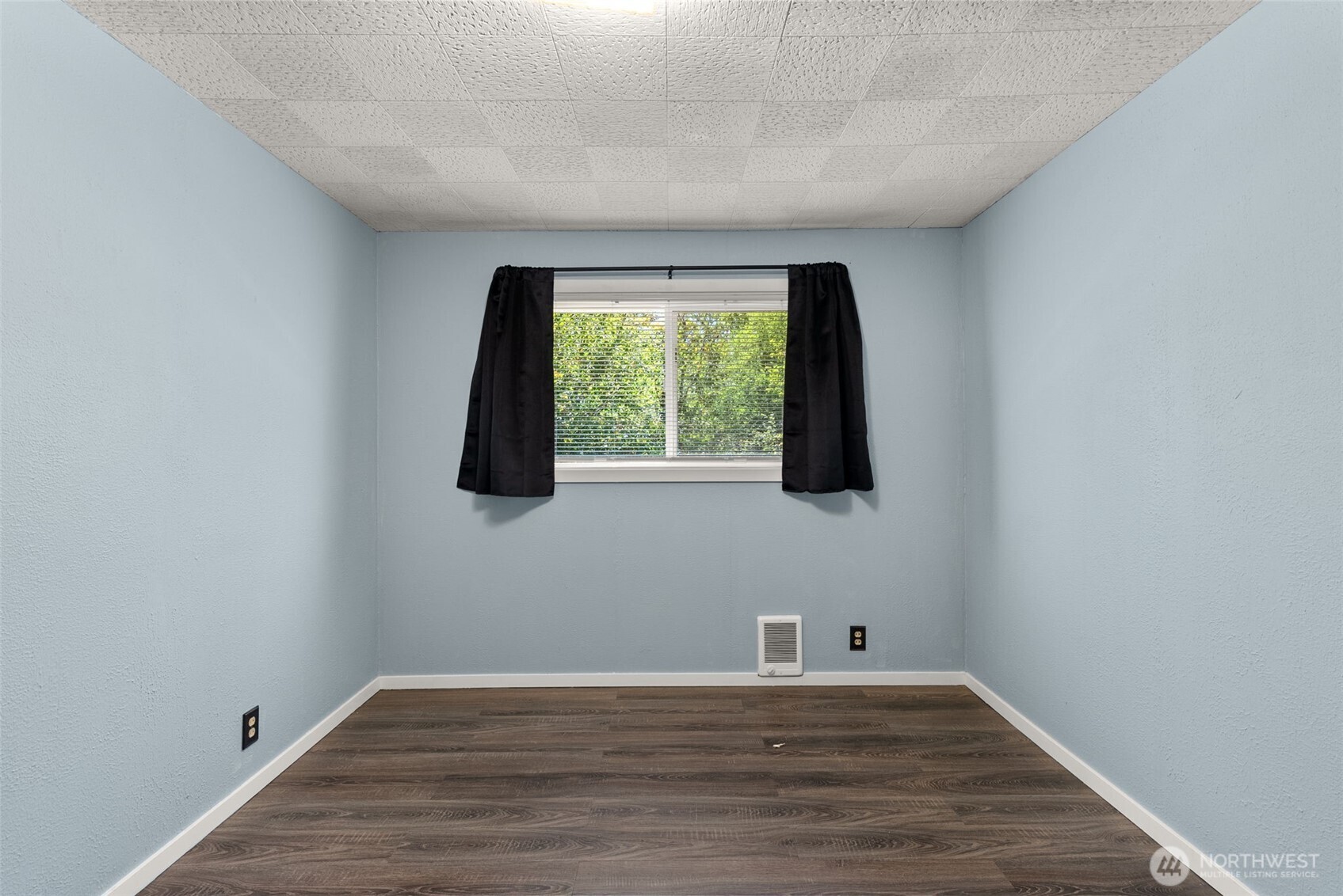 453 W Elma Hicklin Road