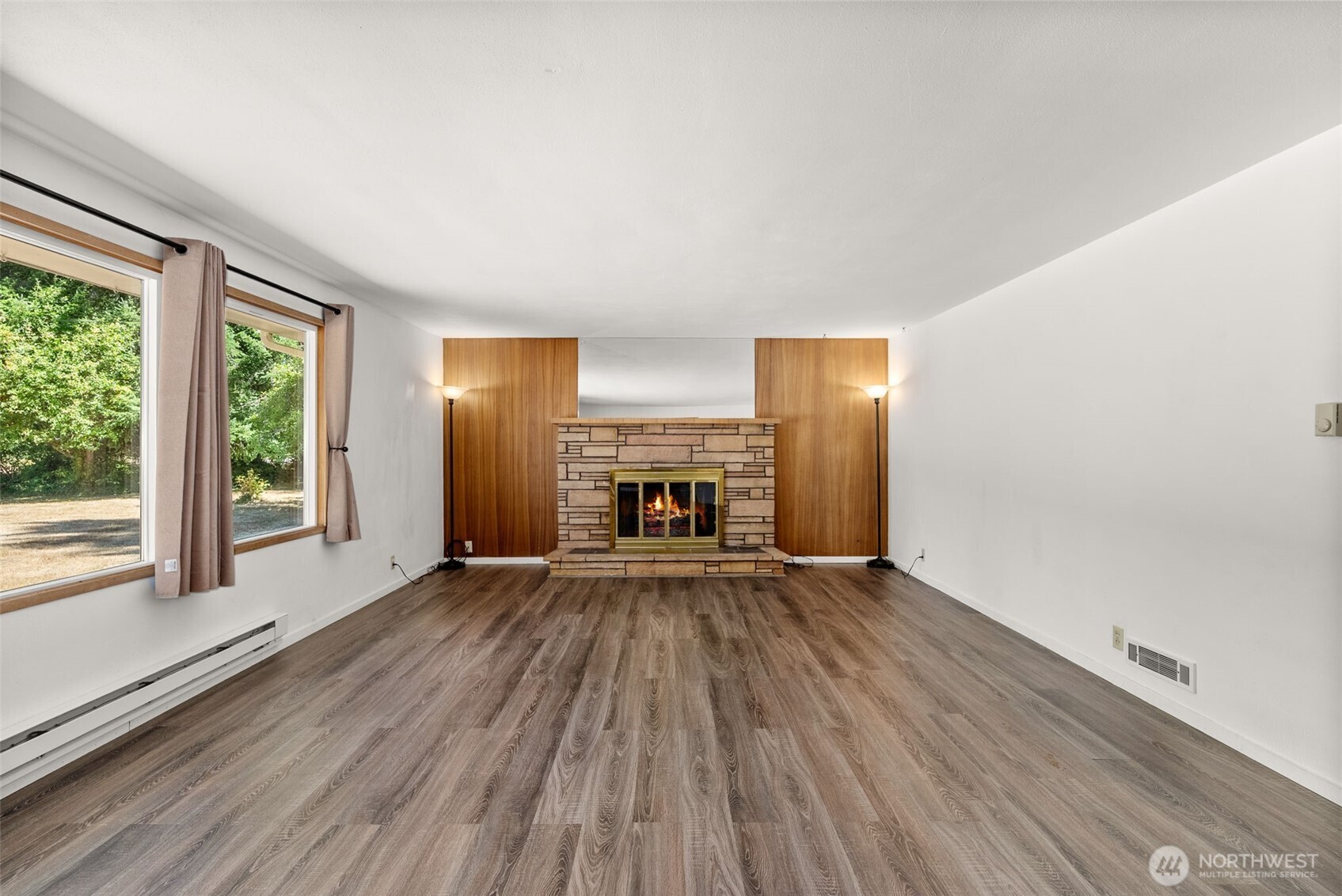 453 W Elma Hicklin Road