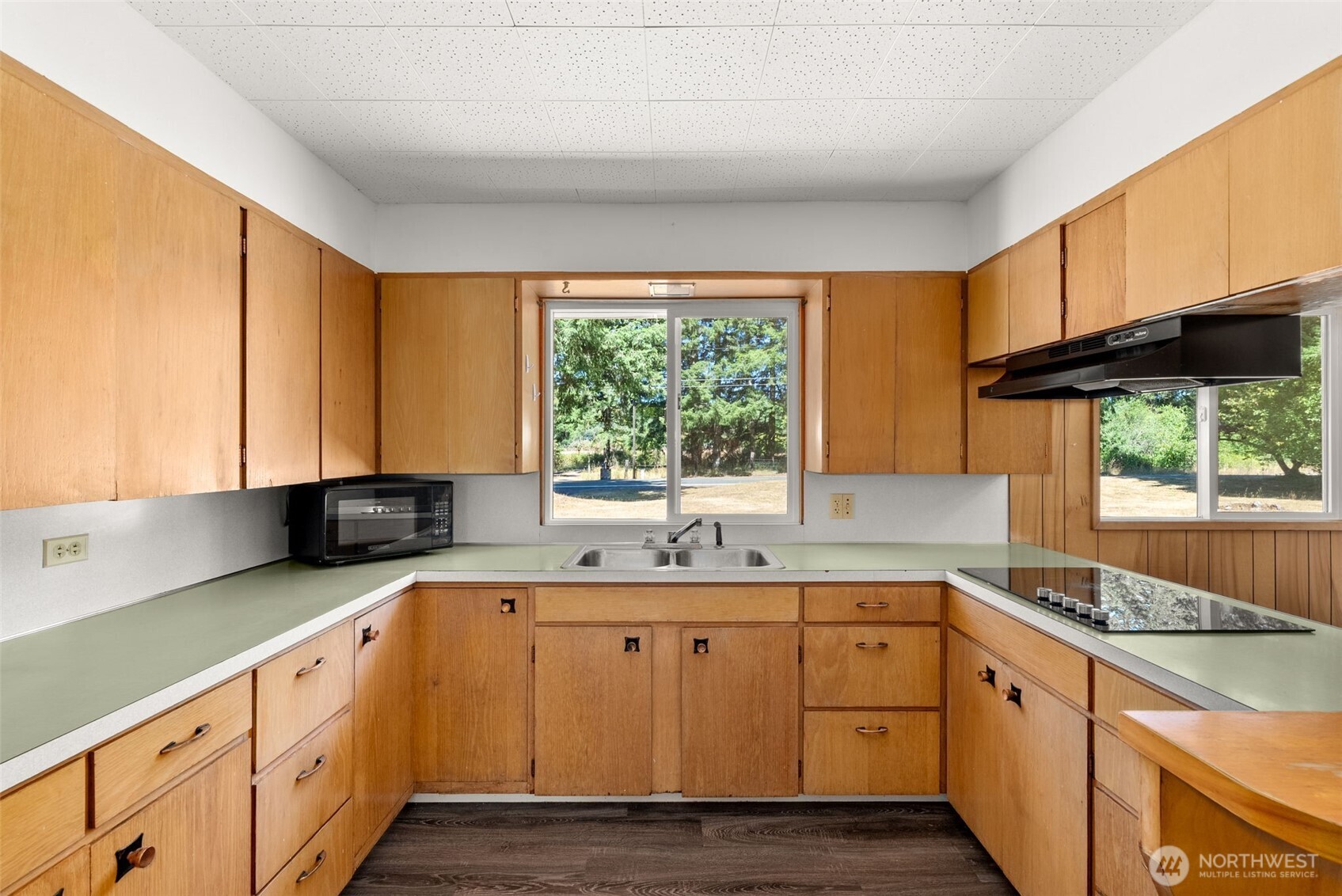 453 W Elma Hicklin Road