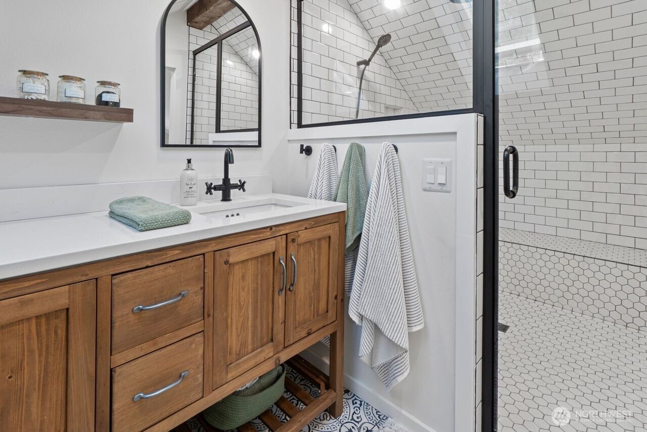 45326 196th Avenue SE