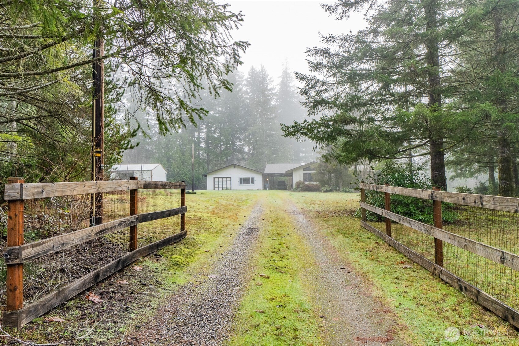 121 E Garys Melody Lane