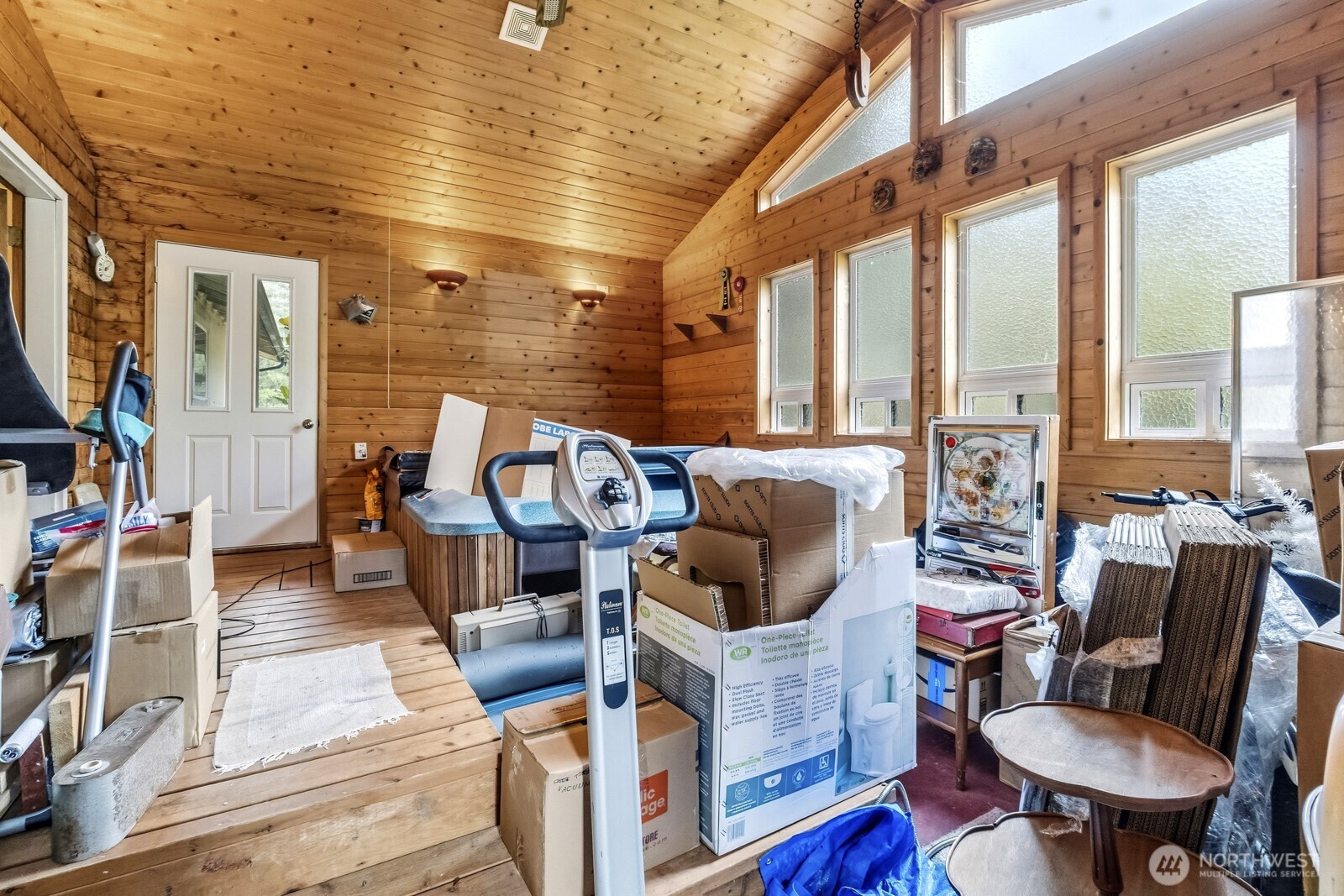 121 E Garys Melody Lane