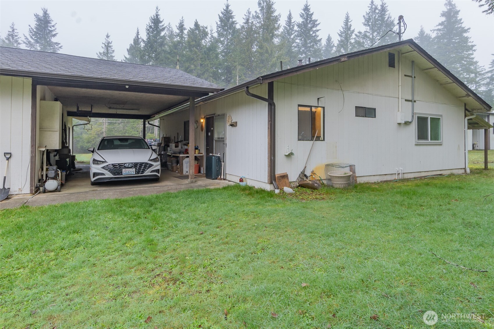 121 E Garys Melody Lane