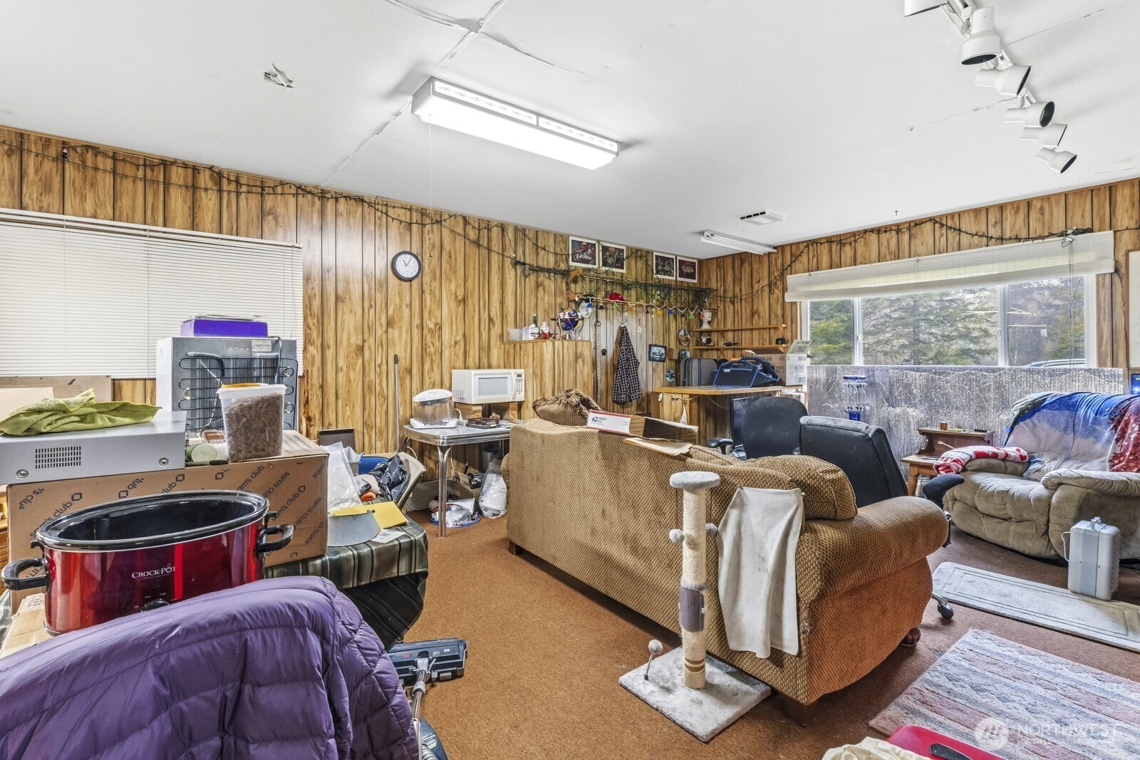 121 E Garys Melody Lane