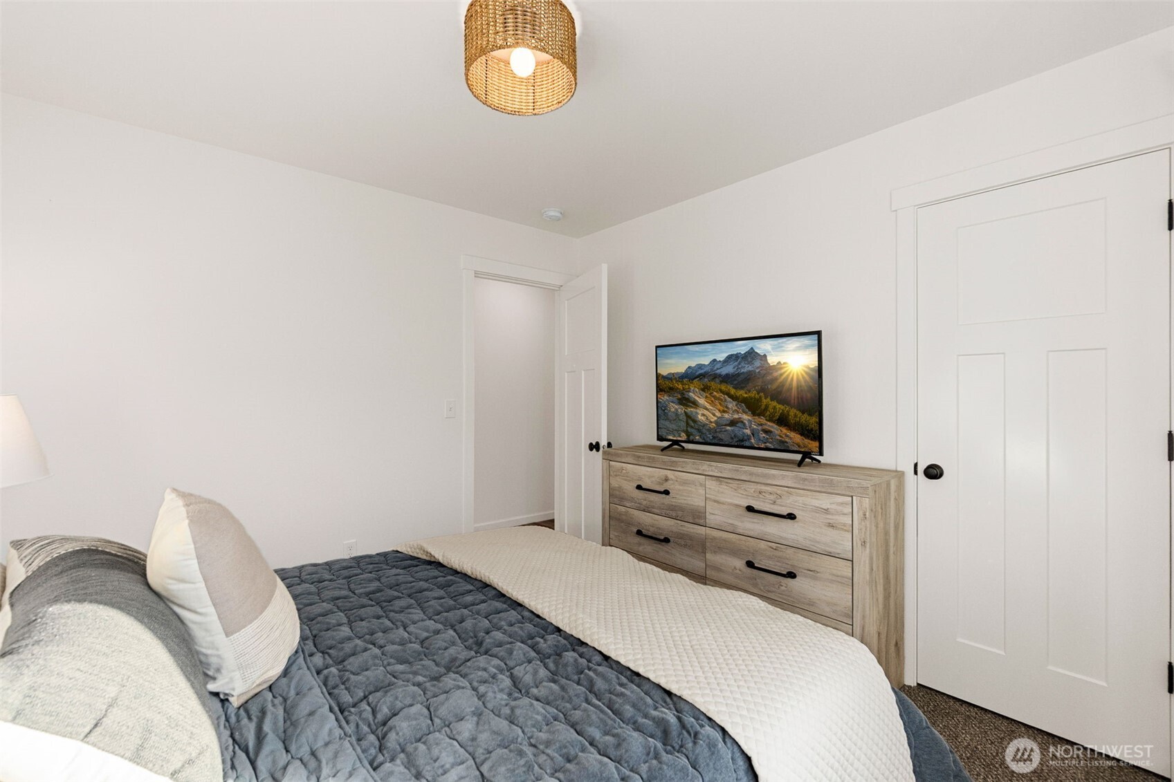 1110 Ocean Shores Boulevard SW