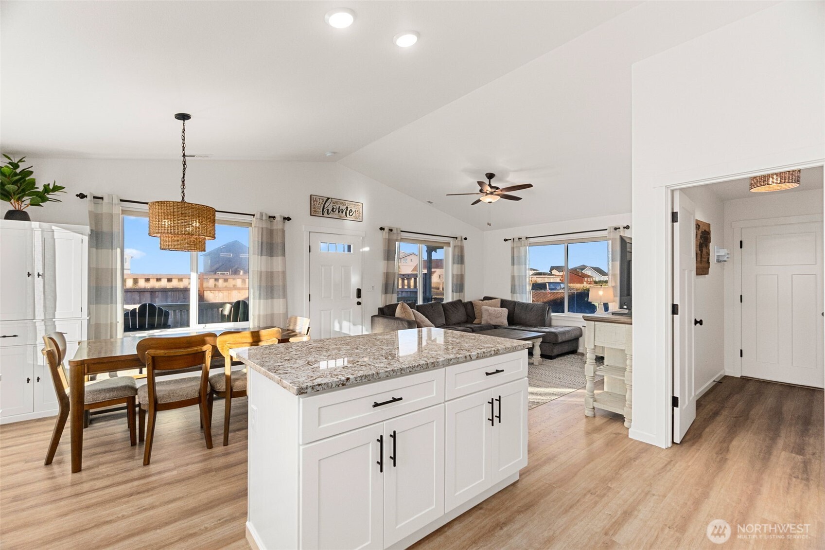 1110 Ocean Shores Boulevard SW