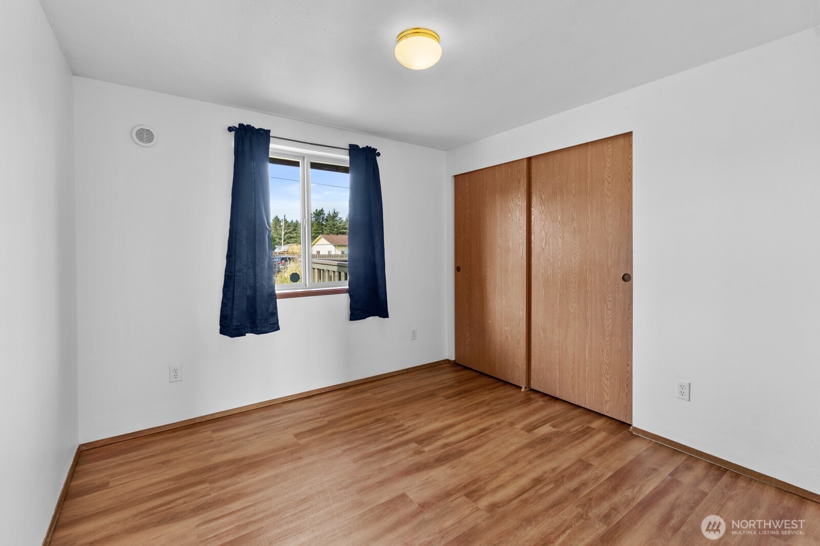 306 Point Brown Avenue NE