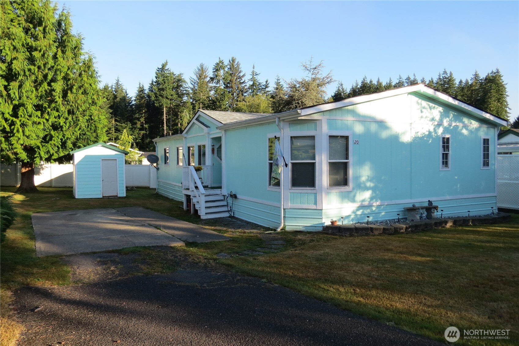1019 Stanford Drive Unit: 20