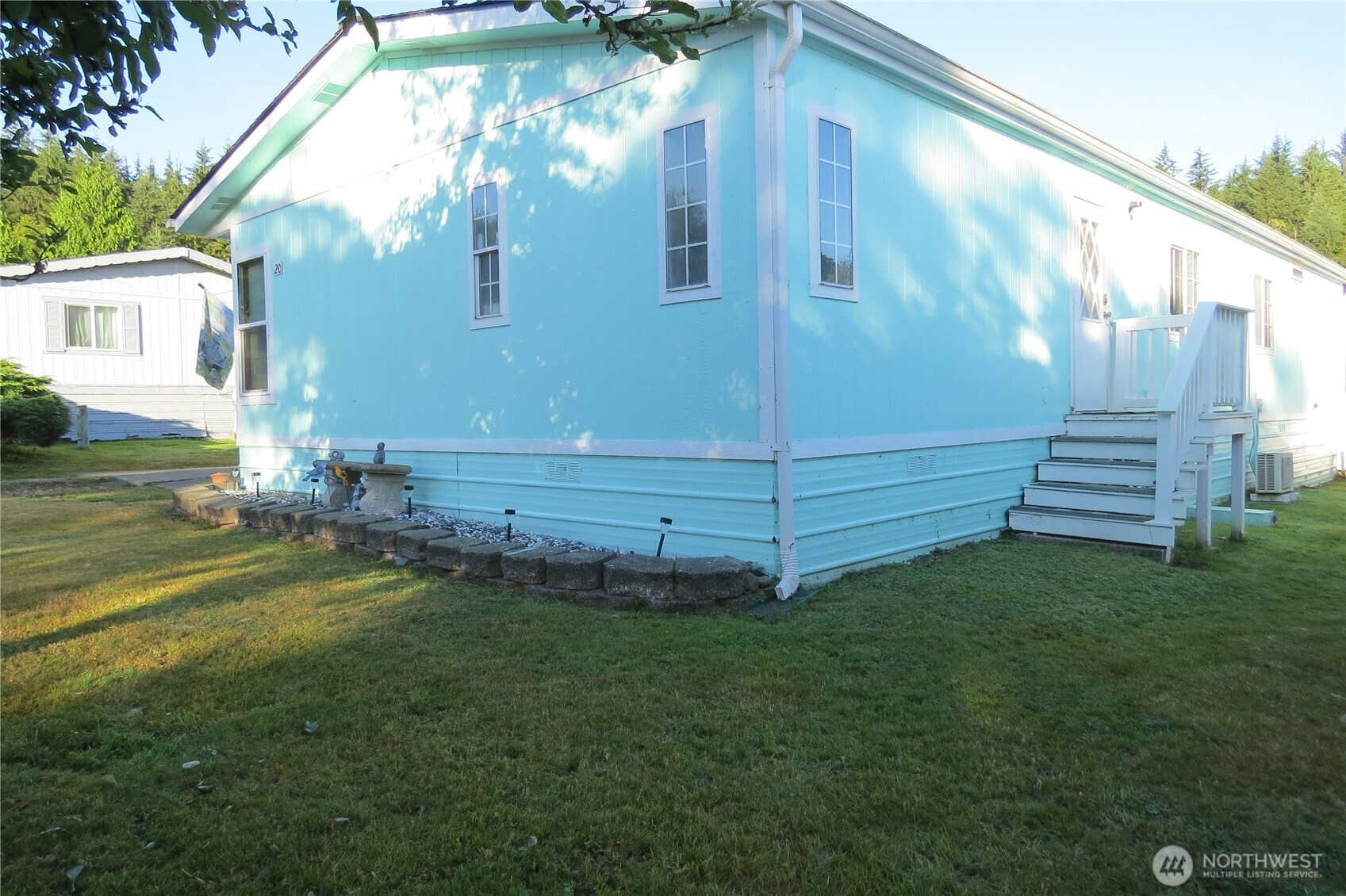 1019 Stanford Drive Unit: 20
