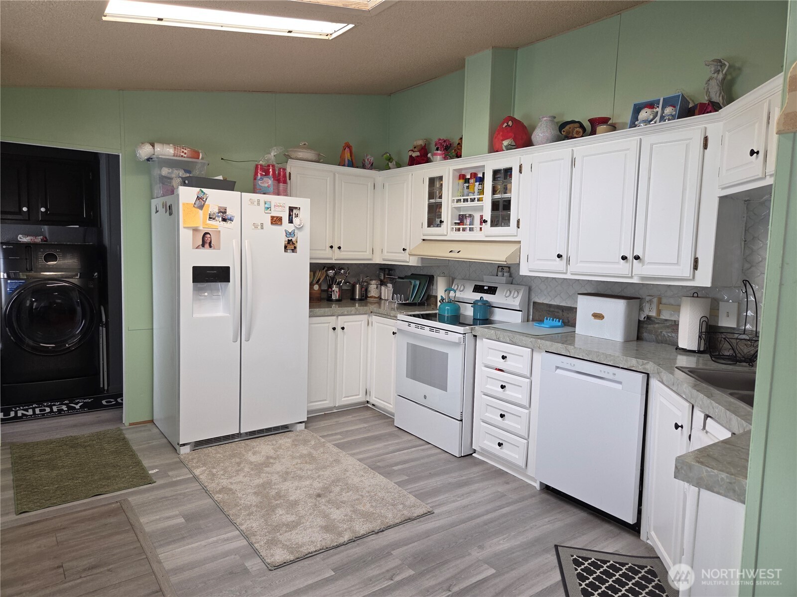 1019 Stanford Drive Unit: 20