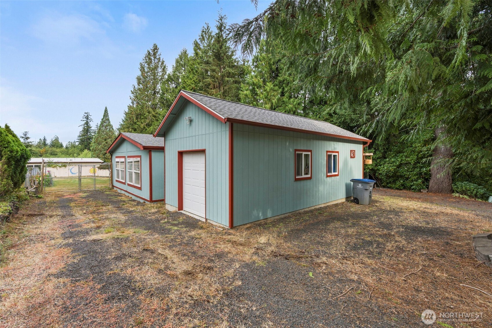 31 SE Cabana Avenue