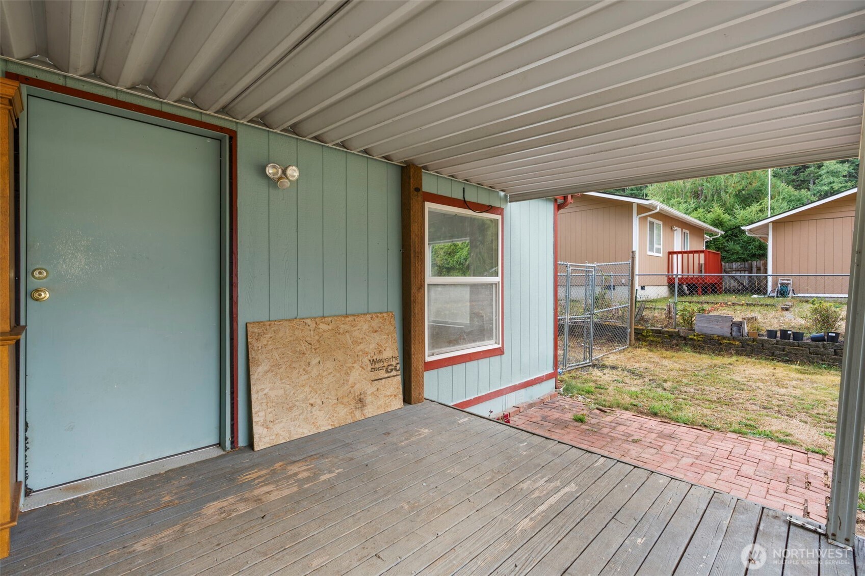 31 SE Cabana Avenue