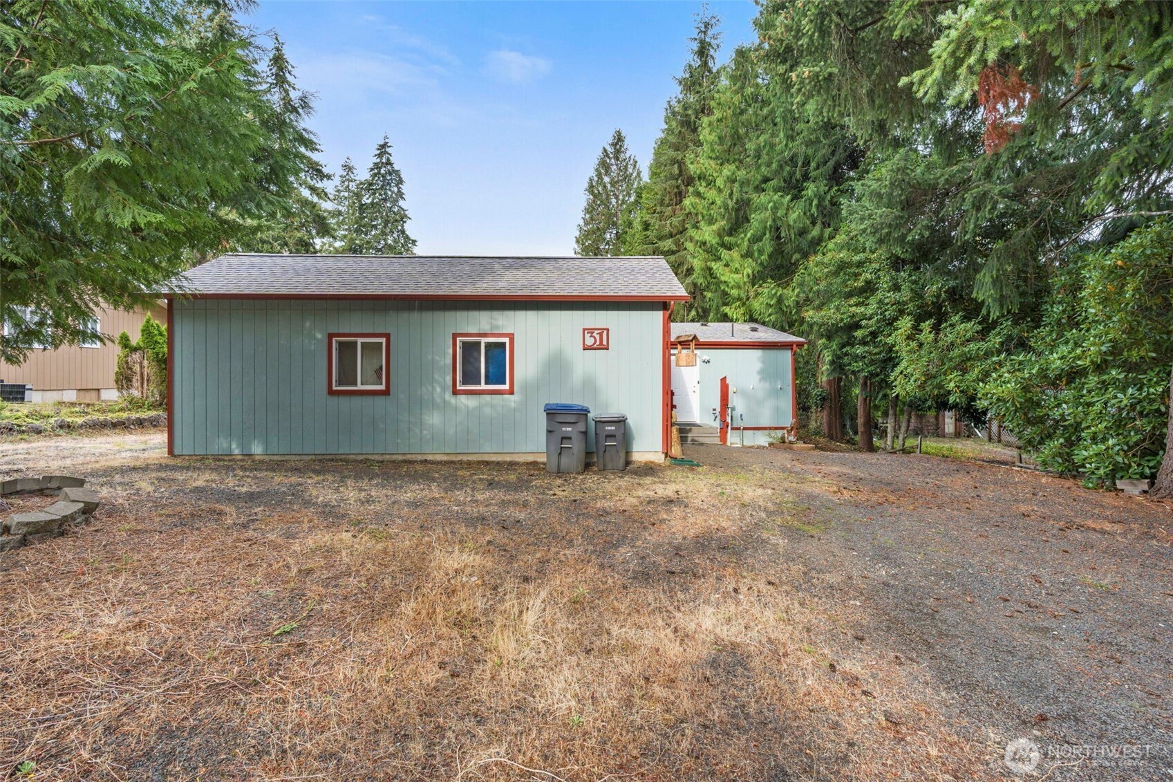 31 SE Cabana Avenue