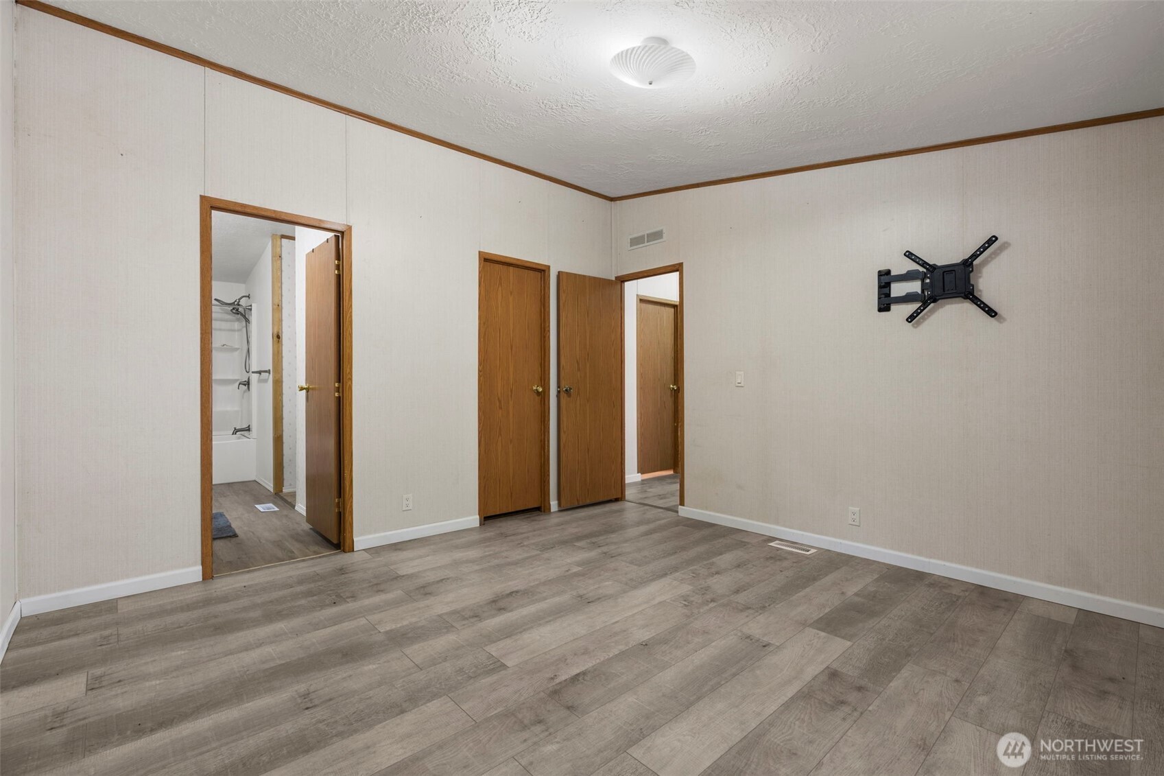 31 SE Cabana Avenue