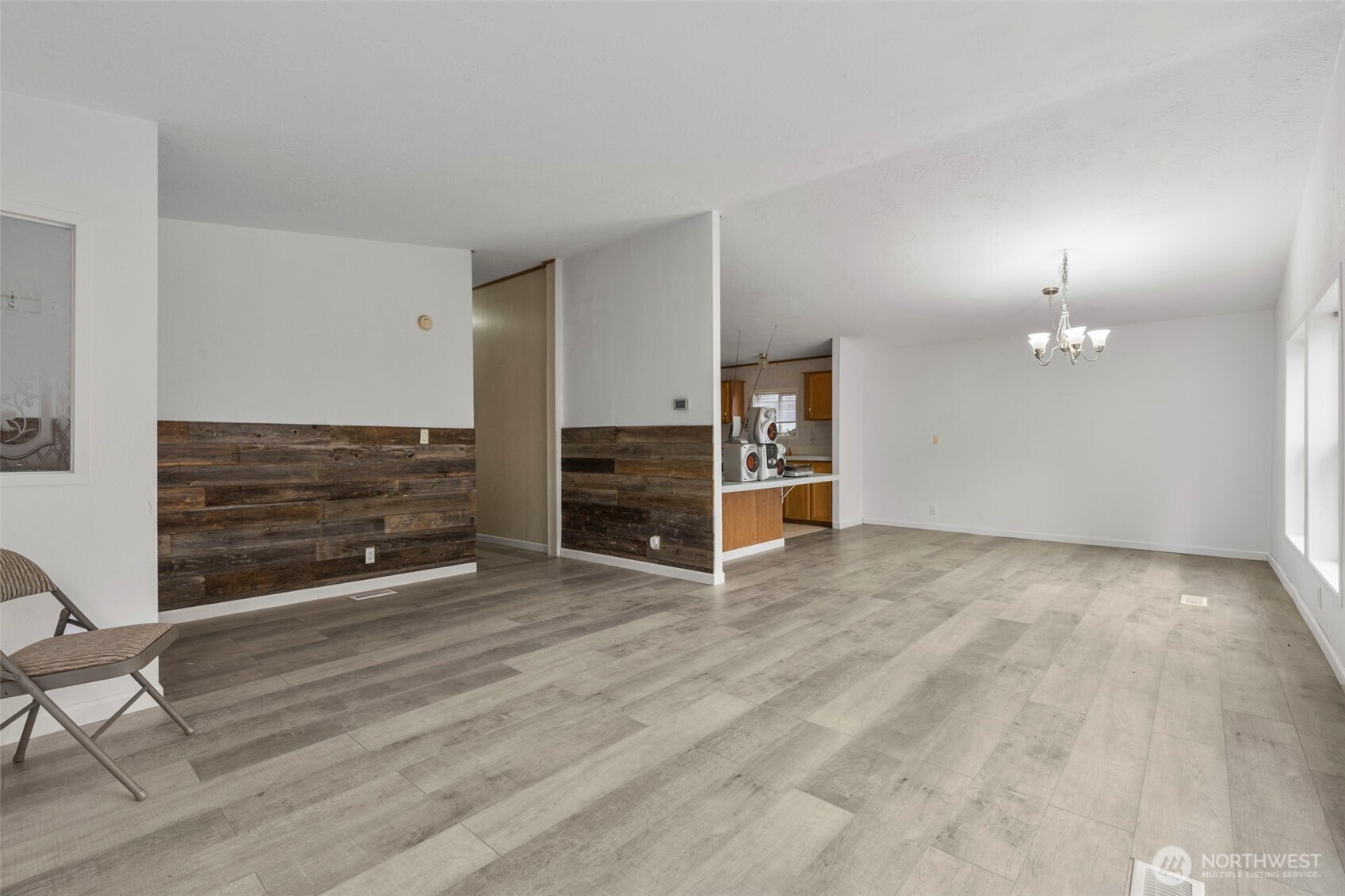 31 SE Cabana Avenue