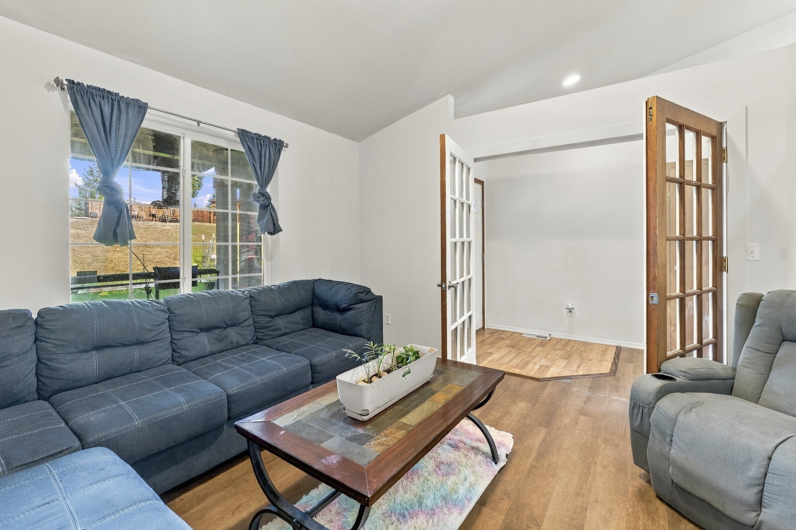 291 E Rauschert Road