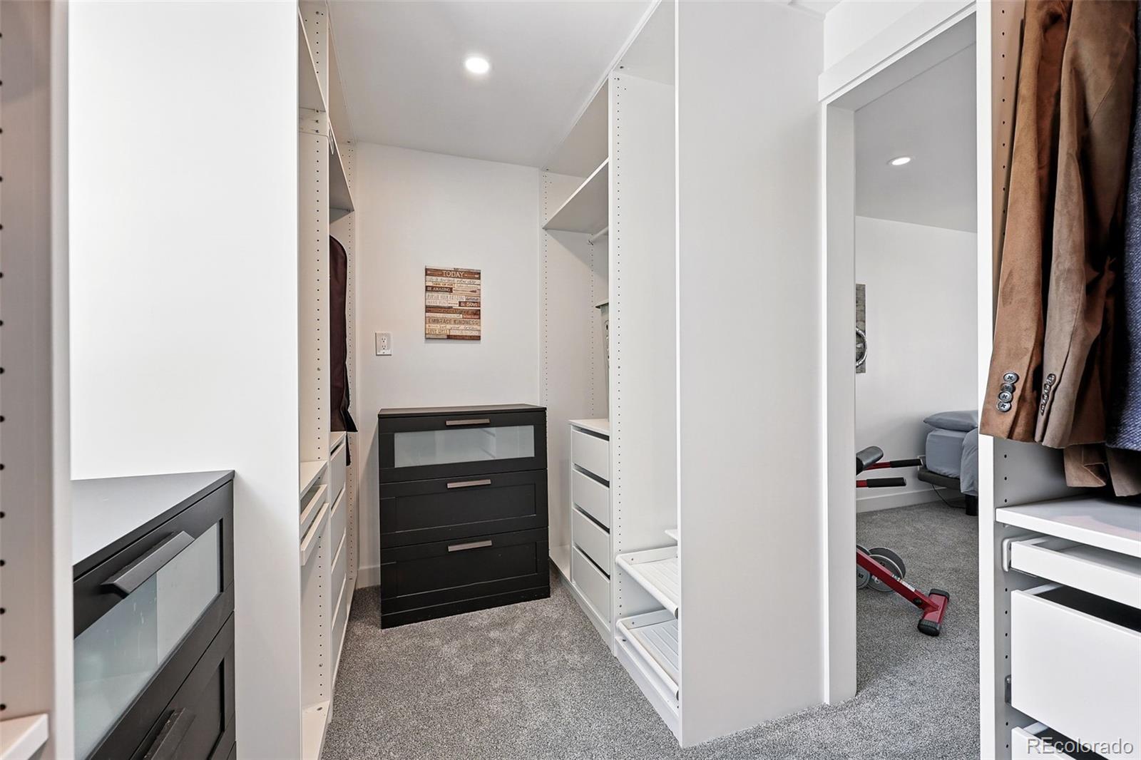 11041 Newland Street