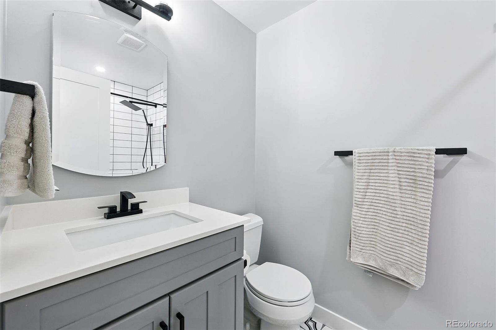 11041 Newland Street