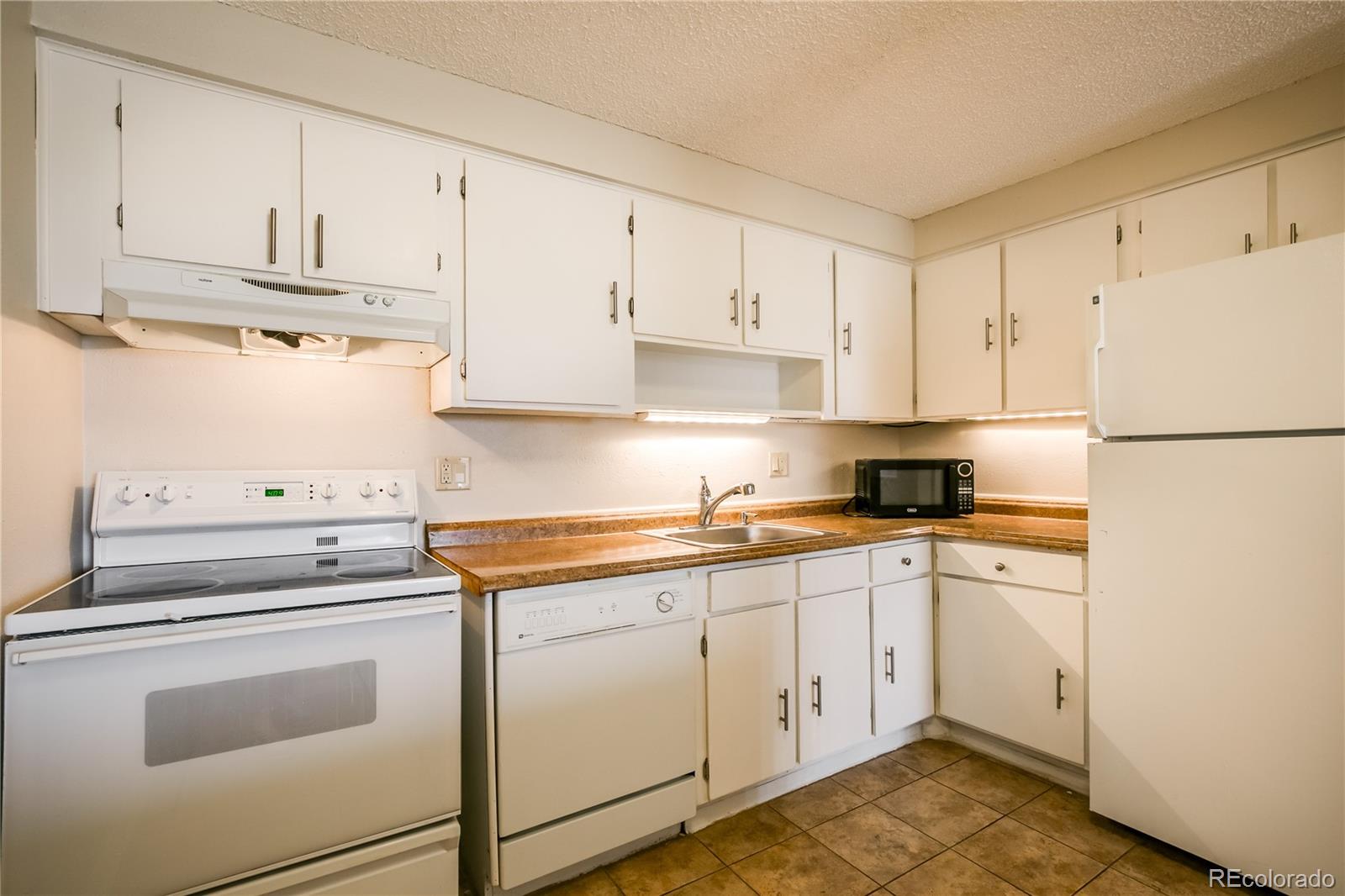 1306 S Parker Road Unit: 377