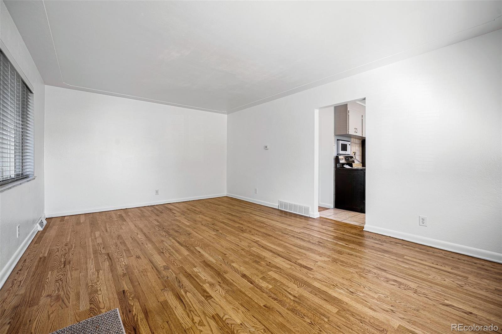 2009 S Williams Street