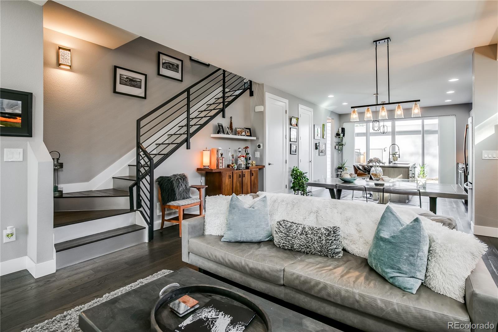 4210 N Navajo Street