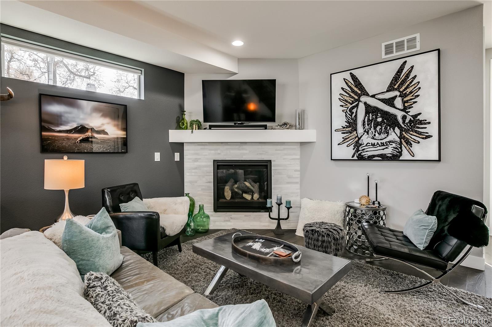 4210 N Navajo Street