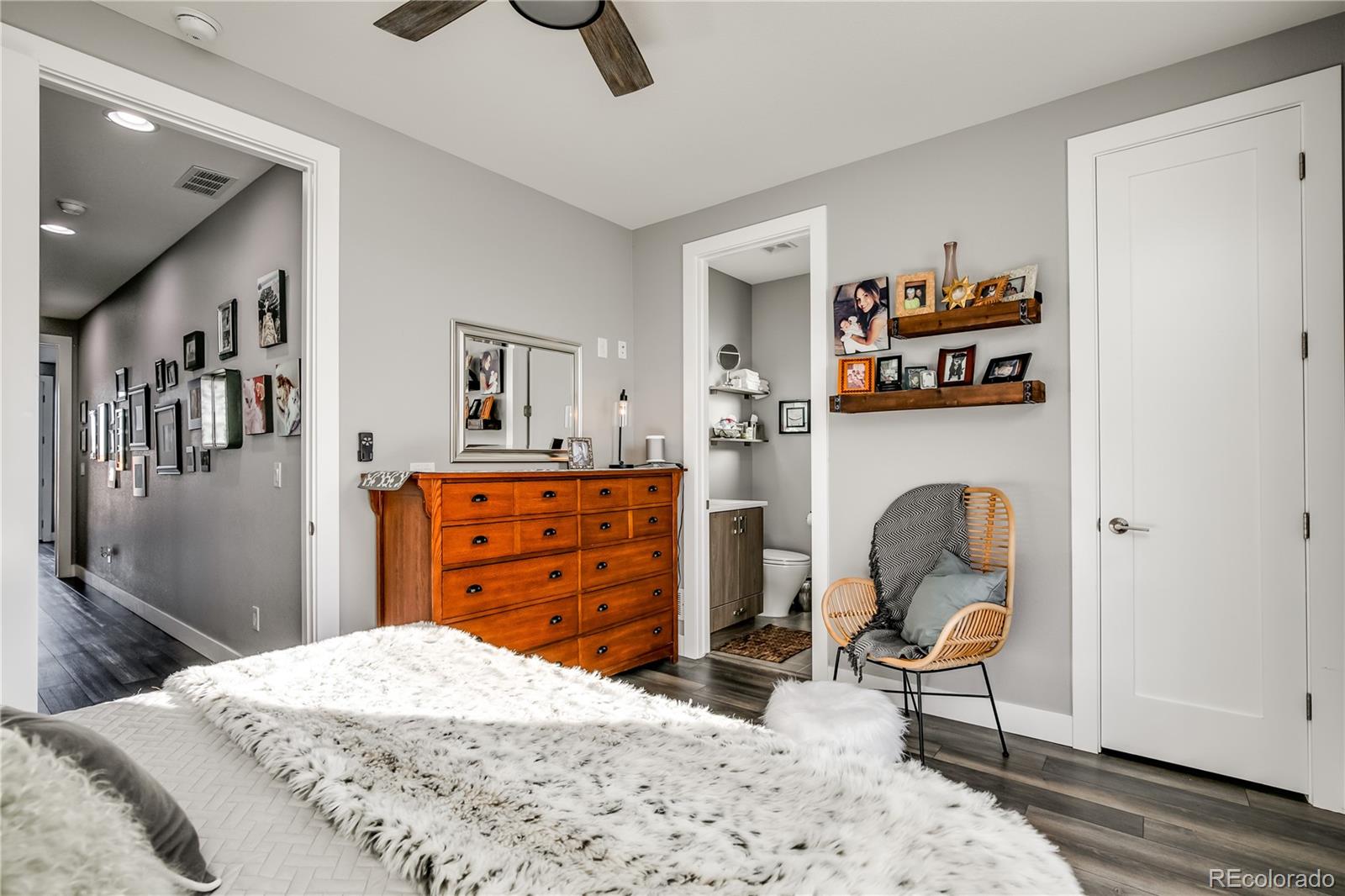 4210 N Navajo Street