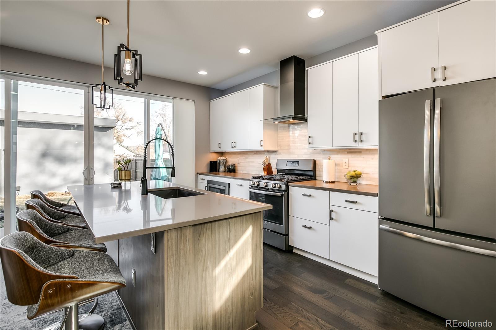 4210 N Navajo Street