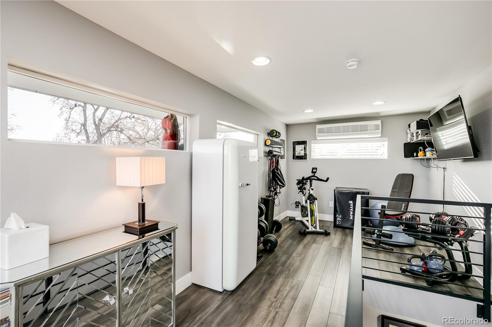 4210 N Navajo Street