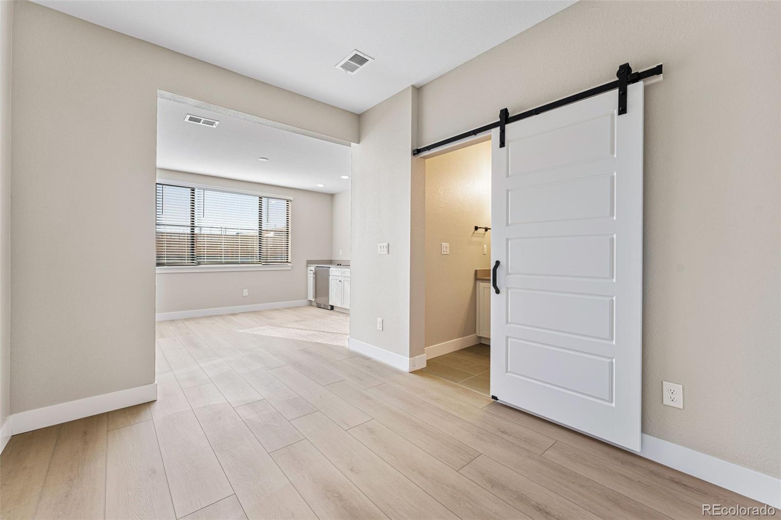 2068 S Holly Street Unit: 1