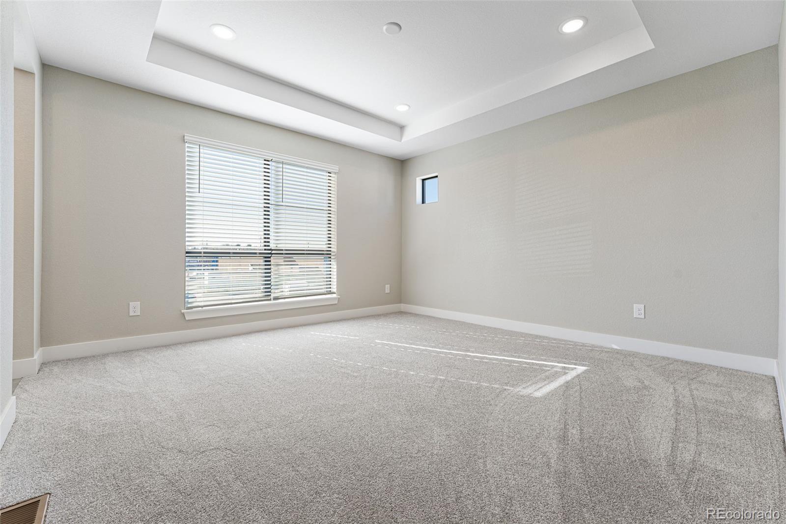 2068 S Holly Street Unit: 1