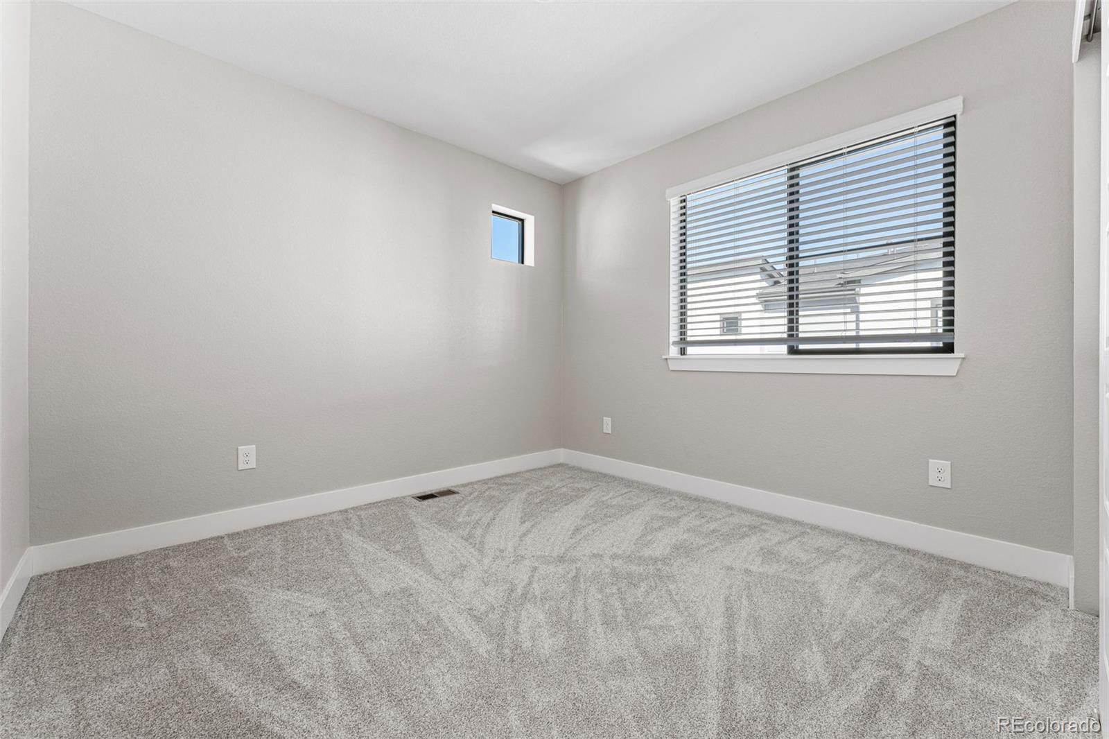 2068 S Holly Street Unit: 1