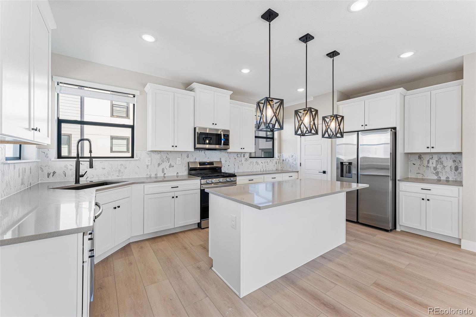 2068 S Holly Street Unit: 1