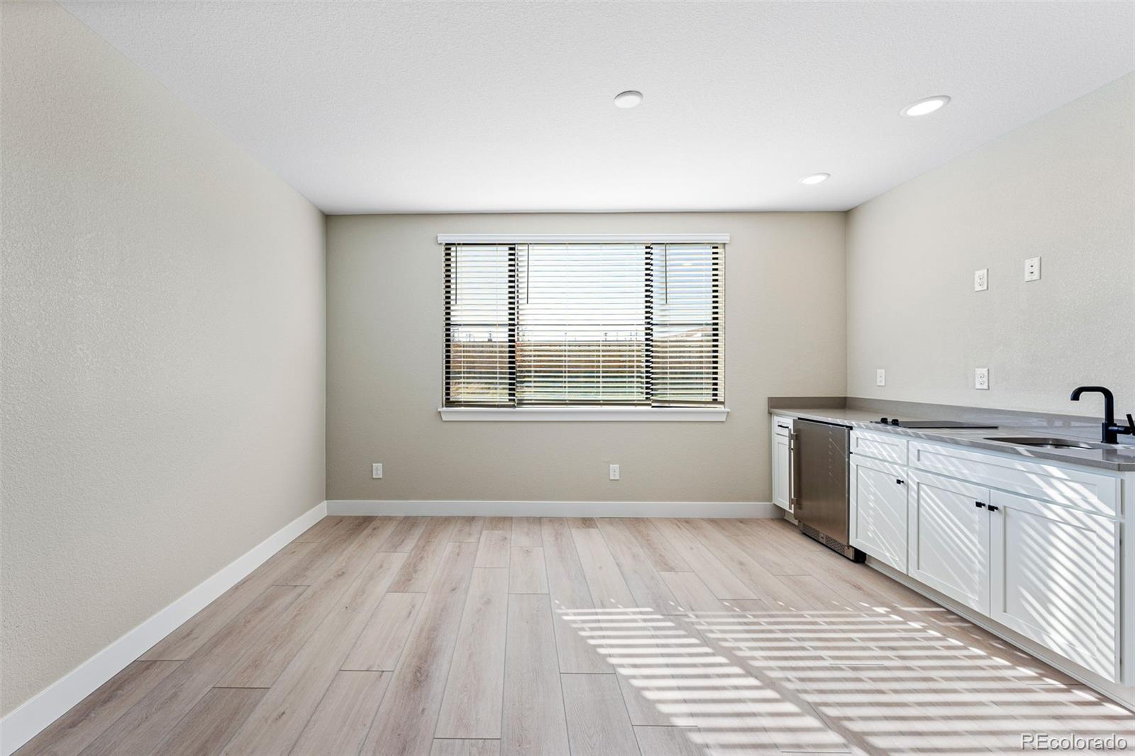 2068 S Holly Street Unit: 1