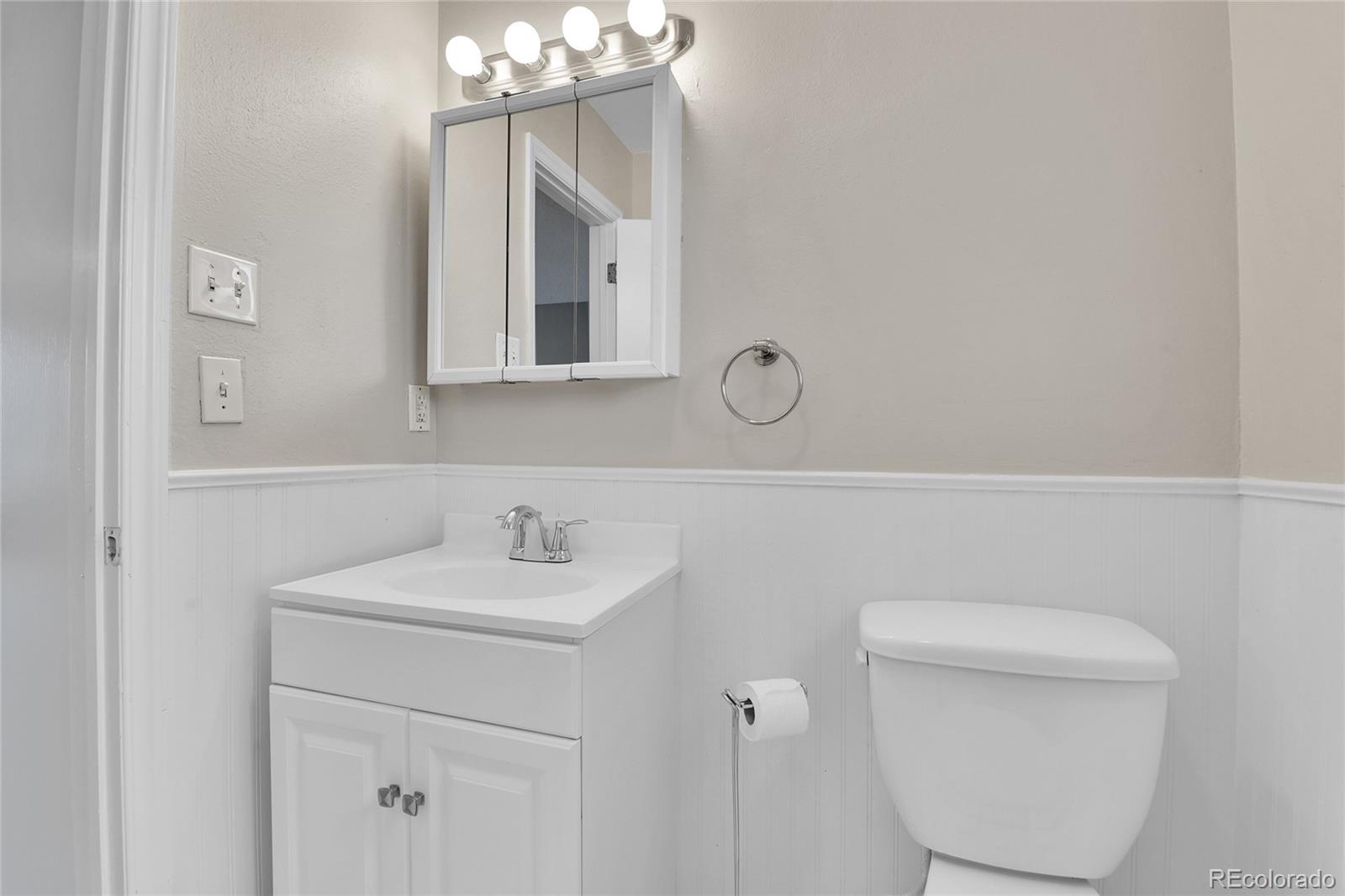 2348 S Elkhart Street