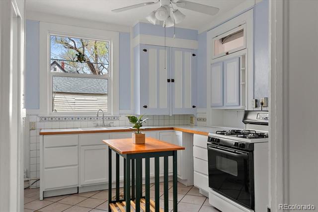 517 W 9th Street