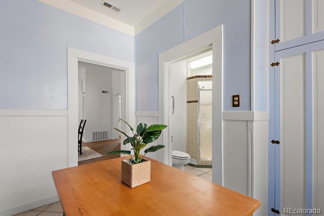 517 W 9th Street