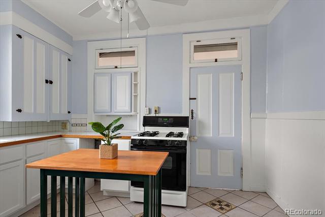 517 W 9th Street