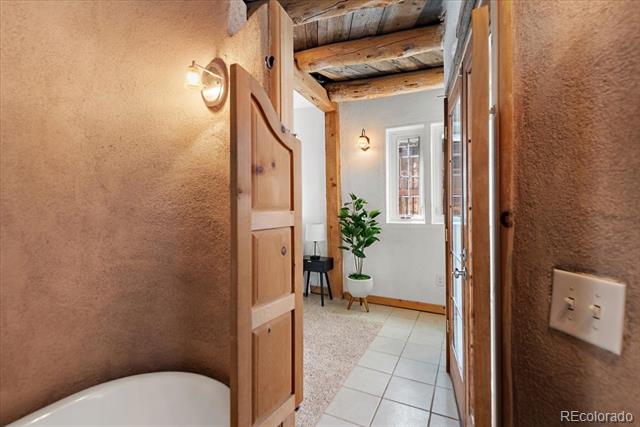 517 W 9th Street