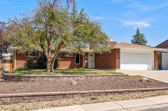 3109 E Caley Avenue