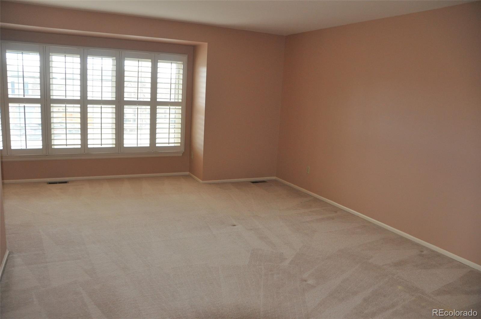 9058 Mountain Laurel Way