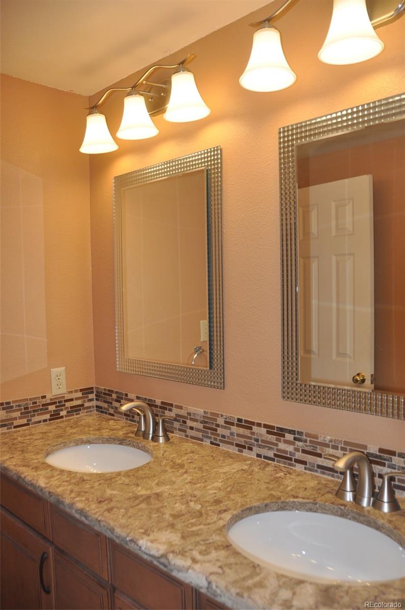 9058 Mountain Laurel Way