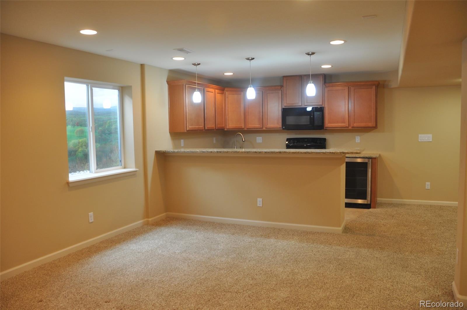 9058 Mountain Laurel Way