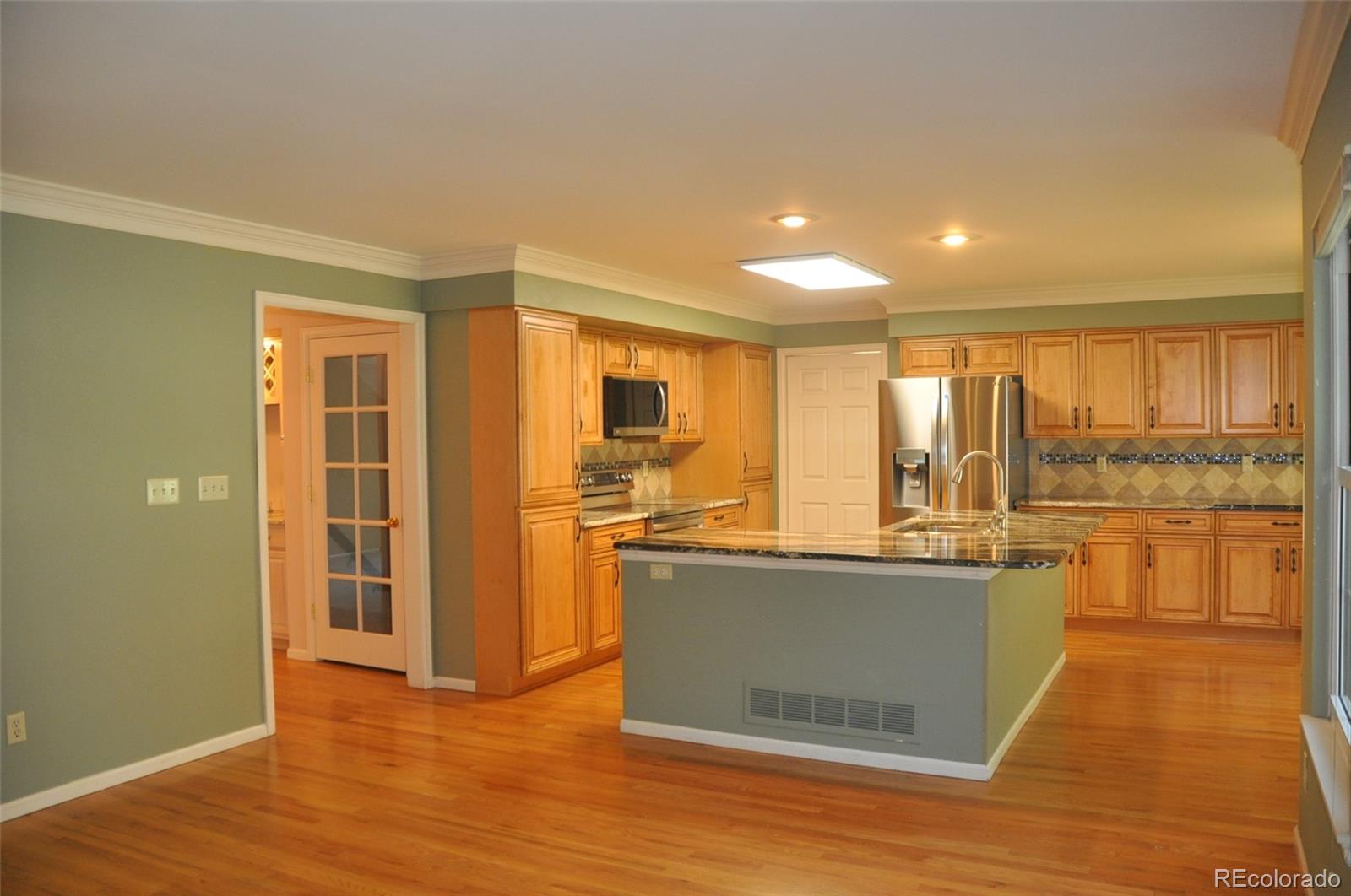 9058 Mountain Laurel Way