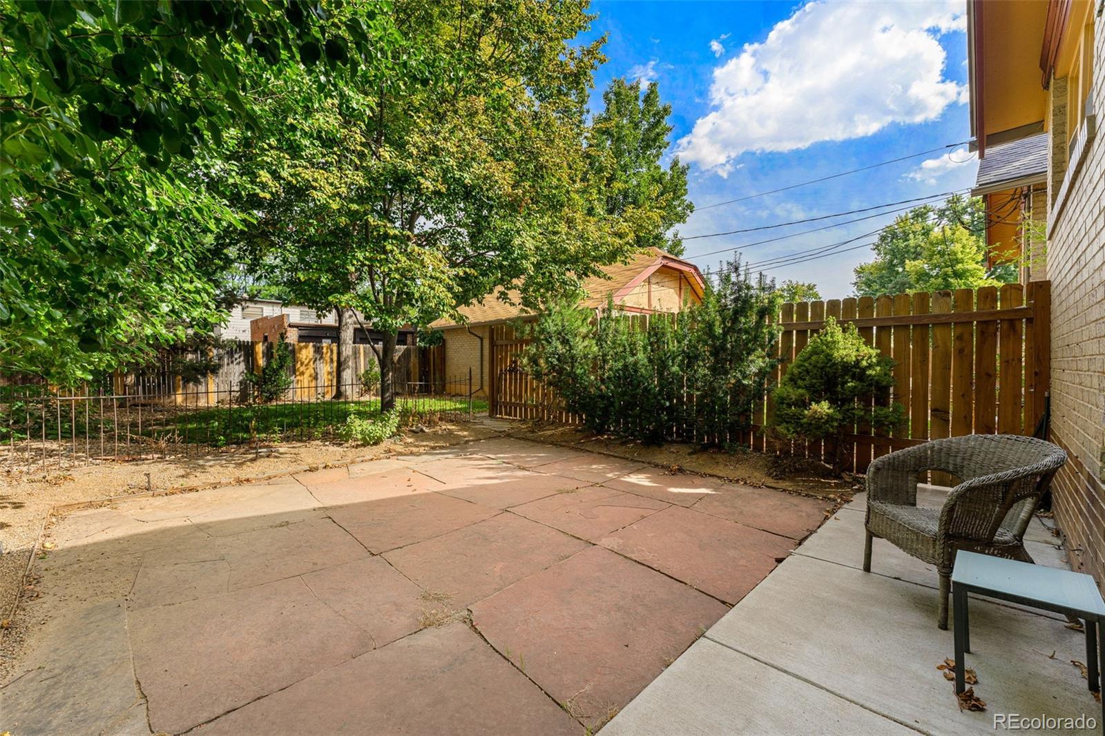 260 S Lafayete Street