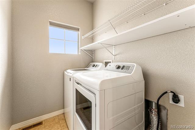 9514 Pearl Circle Unit: 106